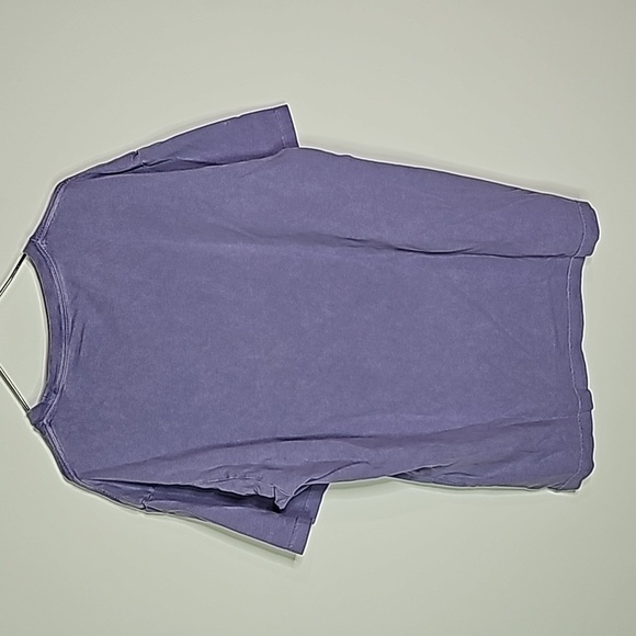 American Eagle purple medium oversized fit short sleeve shirt - Picture 4 of 6